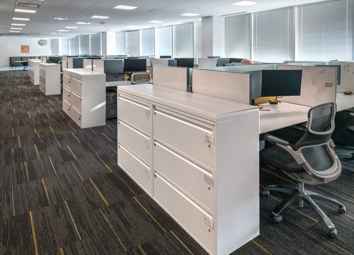 Ernst & Young image